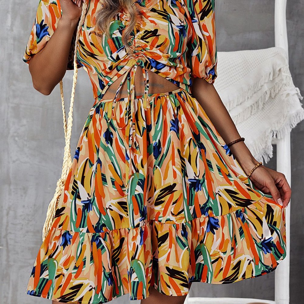 New Allover Print Cut Out Drawstring Front Puff S… - image 2